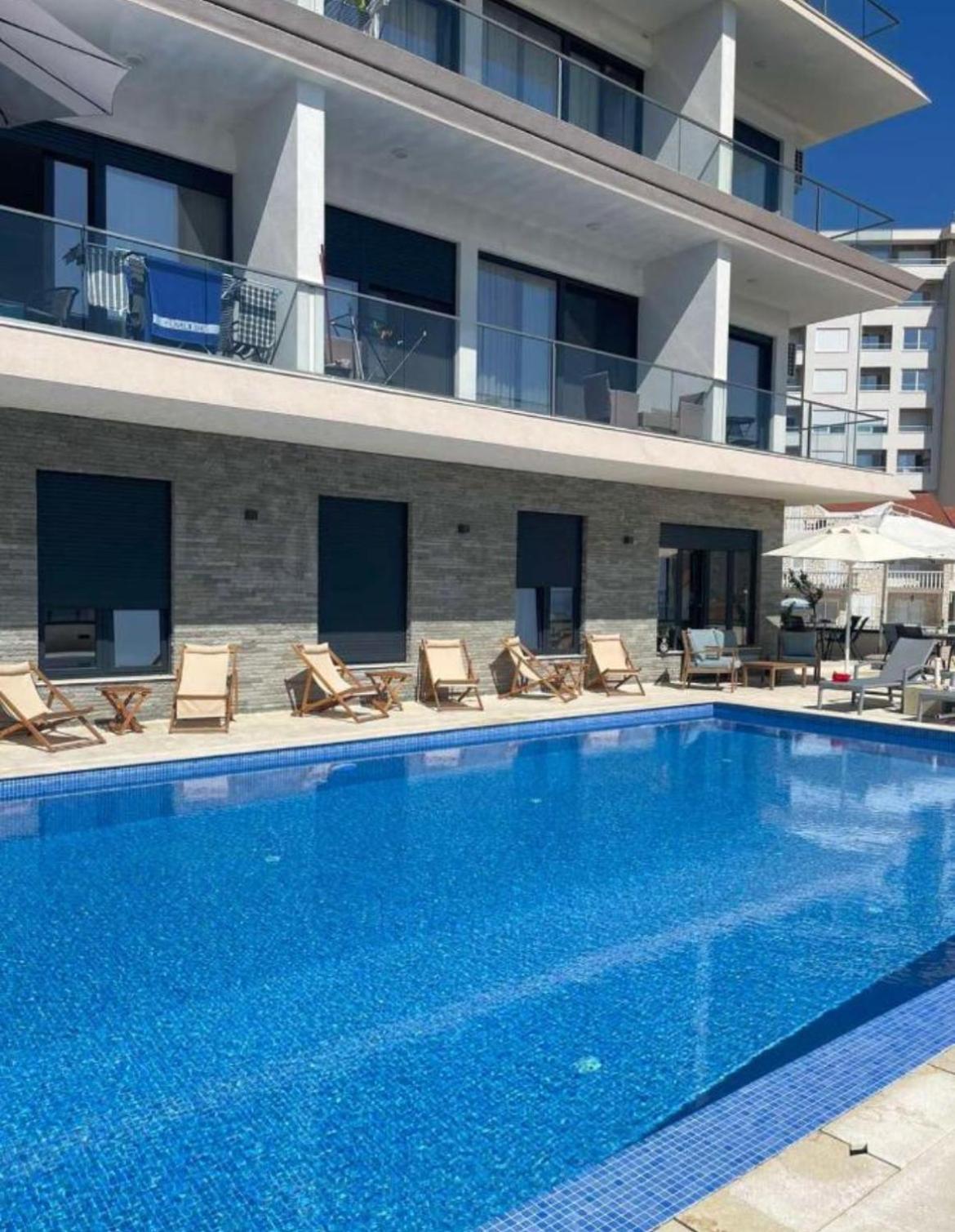 Kabaseo * Bečići